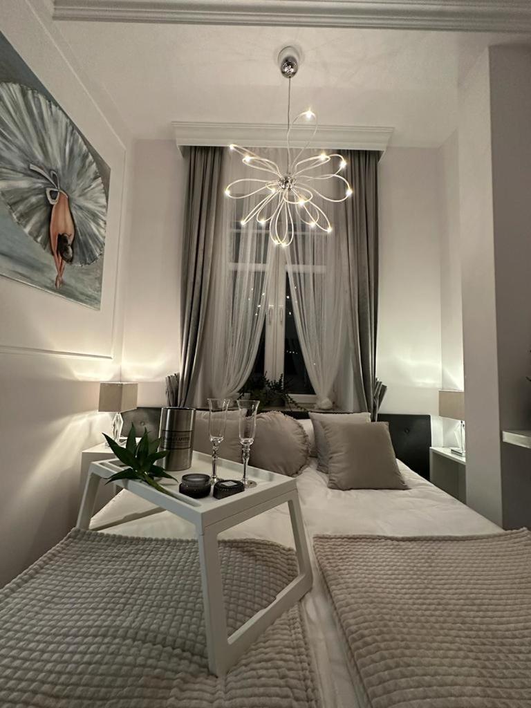 Salt Inn Apartments No 2 - Jacuzzi Wieliczka Ngoại thất bức ảnh