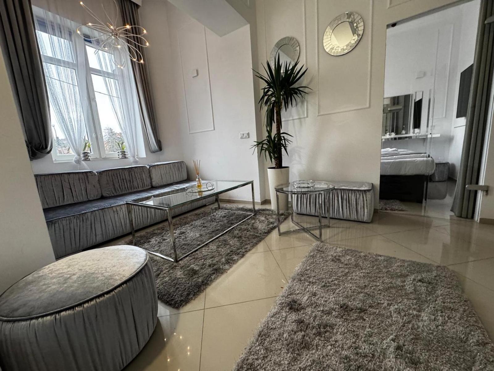 Salt Inn Apartments No 2 - Jacuzzi Wieliczka Ngoại thất bức ảnh